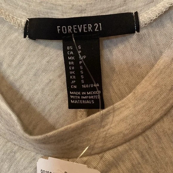 Forever 21 size small crewneck short sleeve top - Picture 2 of 5